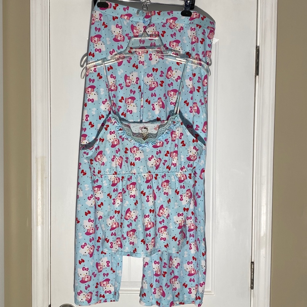 Hello Kitty PJs XL 15-17 top and bottoms